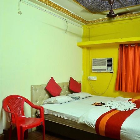 Staymaker Royal Residency Calcutta Exteriör bild