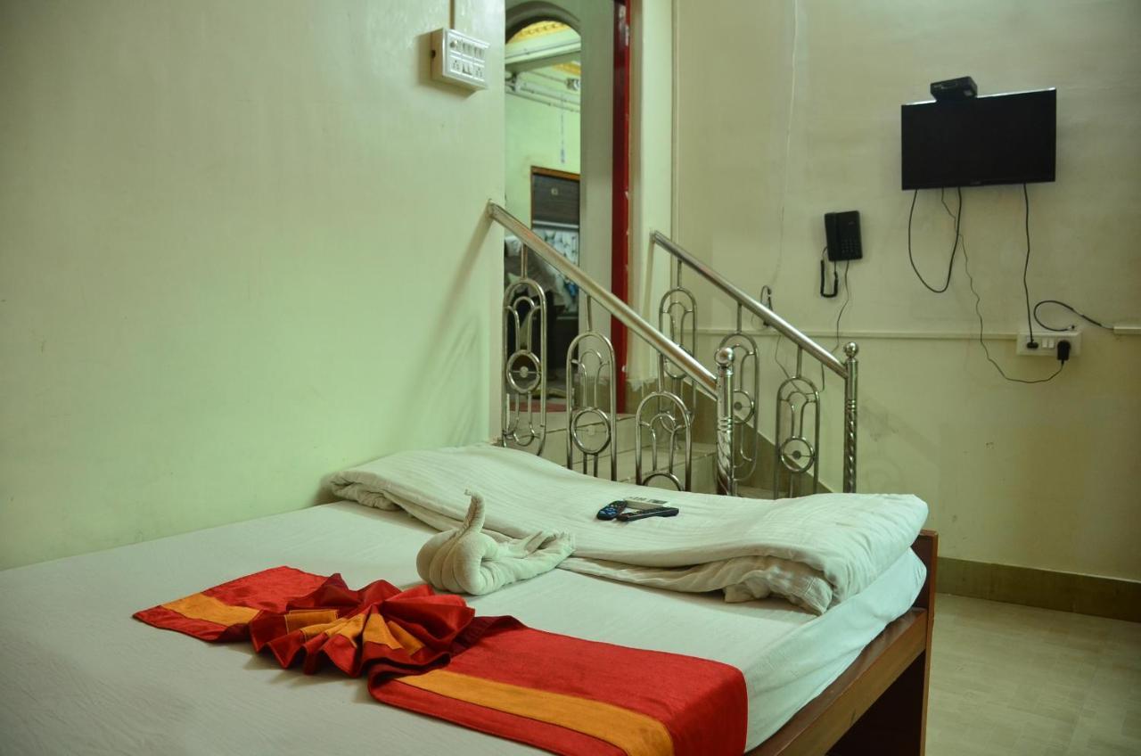 Staymaker Royal Residency Calcutta Exteriör bild